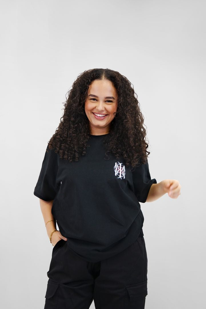 "IFFI 01" Ultrazwaar T-shirt (2)